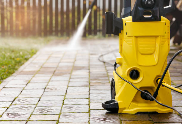 Best Driveway Pressure Washing  in Cottonde, AL